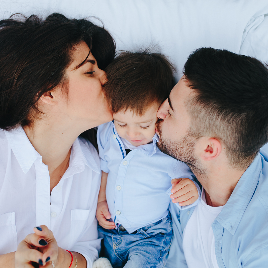 telehealth program mom and dad with baby